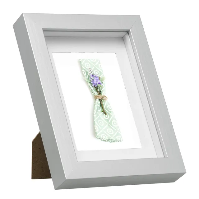 eugad-3d-bilderrahmen-a4-silber-mit-passepartout image 1